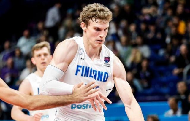 开云入口-被交易刺激的马尔卡宁！火爆砍分 爵士才是赢家？